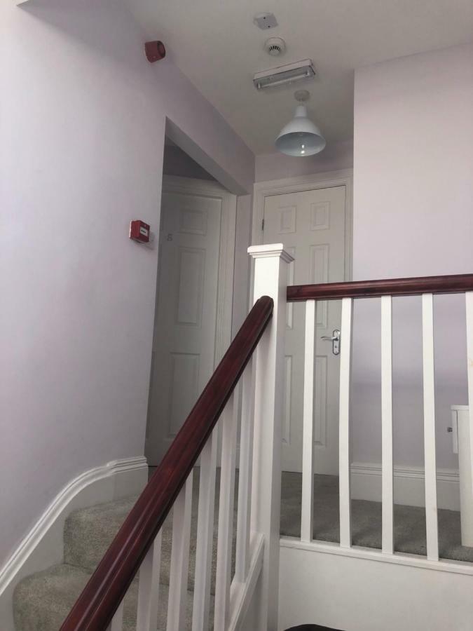 Cheapsleepz 49 Moscow Drive Ξενοδοχείο Λίβερπουλ Εξωτερικό φωτογραφία