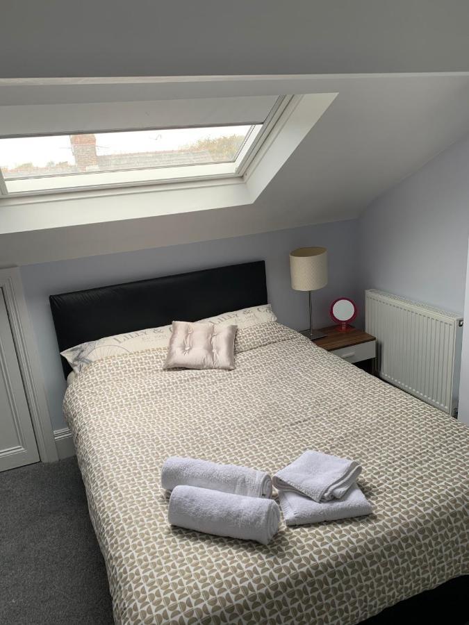 Cheapsleepz 49 Moscow Drive Ξενοδοχείο Λίβερπουλ Εξωτερικό φωτογραφία